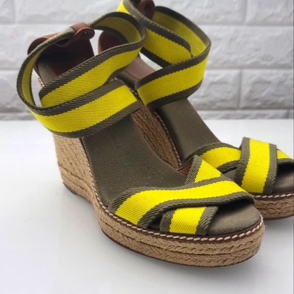 Tory Burch wedges - size 9 - Picture 1 of 2